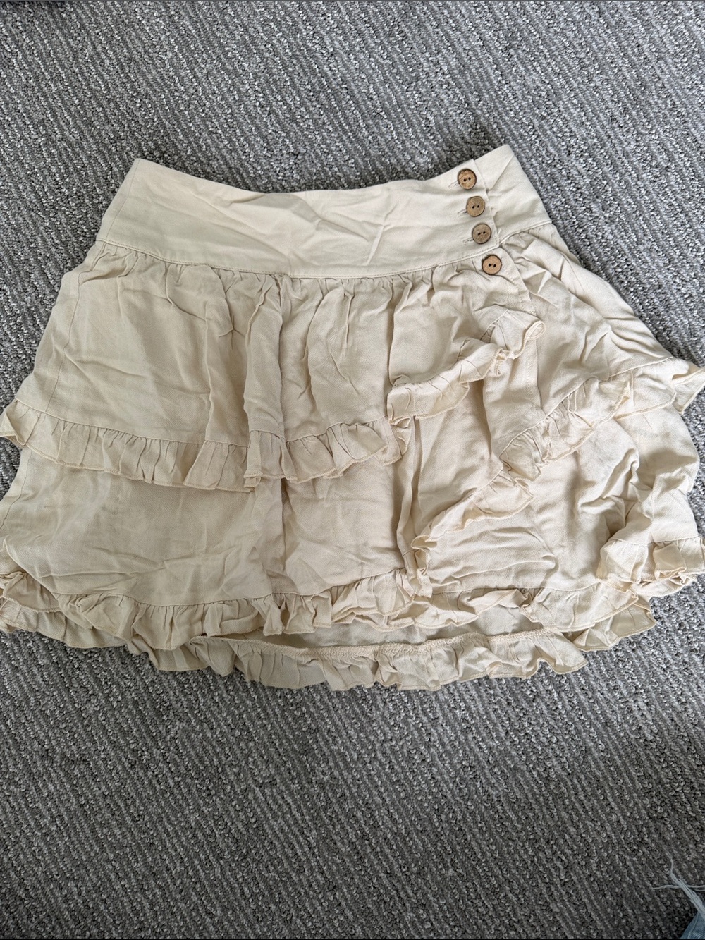 Forever 21 Cream Ruffle Mini Skirt